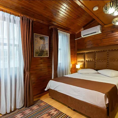 Wonder Wood 2* Istanbul