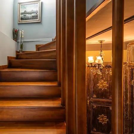 Oda ve Kahvaltı Wonder Wood İstanbul