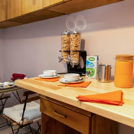 فندق مبيت وإفطار Wonder Wood اسطنبول