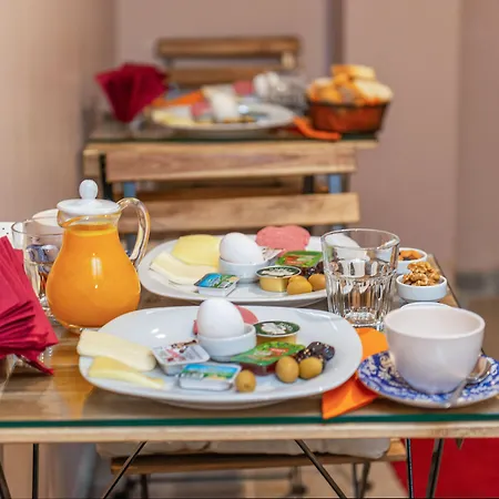 Wonder Wood فندق مبيت وإفطار