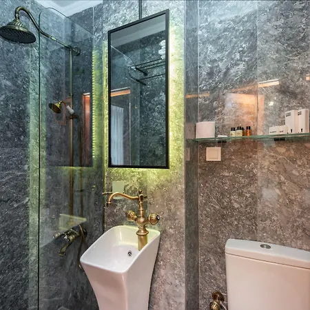 Wonder Wood فندق مبيت وإفطار 3*