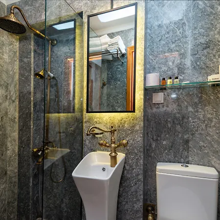 Wonder Wood فندق مبيت وإفطار 3*