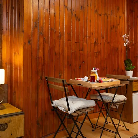 فندق مبيت وإفطار Wonder Wood 3*