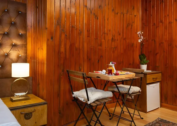 Alojamento de Acomodação e Pequeno-almoço Wonder Wood 3*