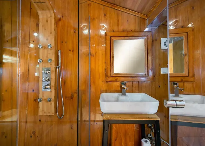 Wonder Wood Alojamento de Acomodação e Pequeno-almoço 3*